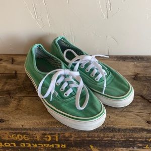 W6.5 M 5 Vans green Authentic shoes